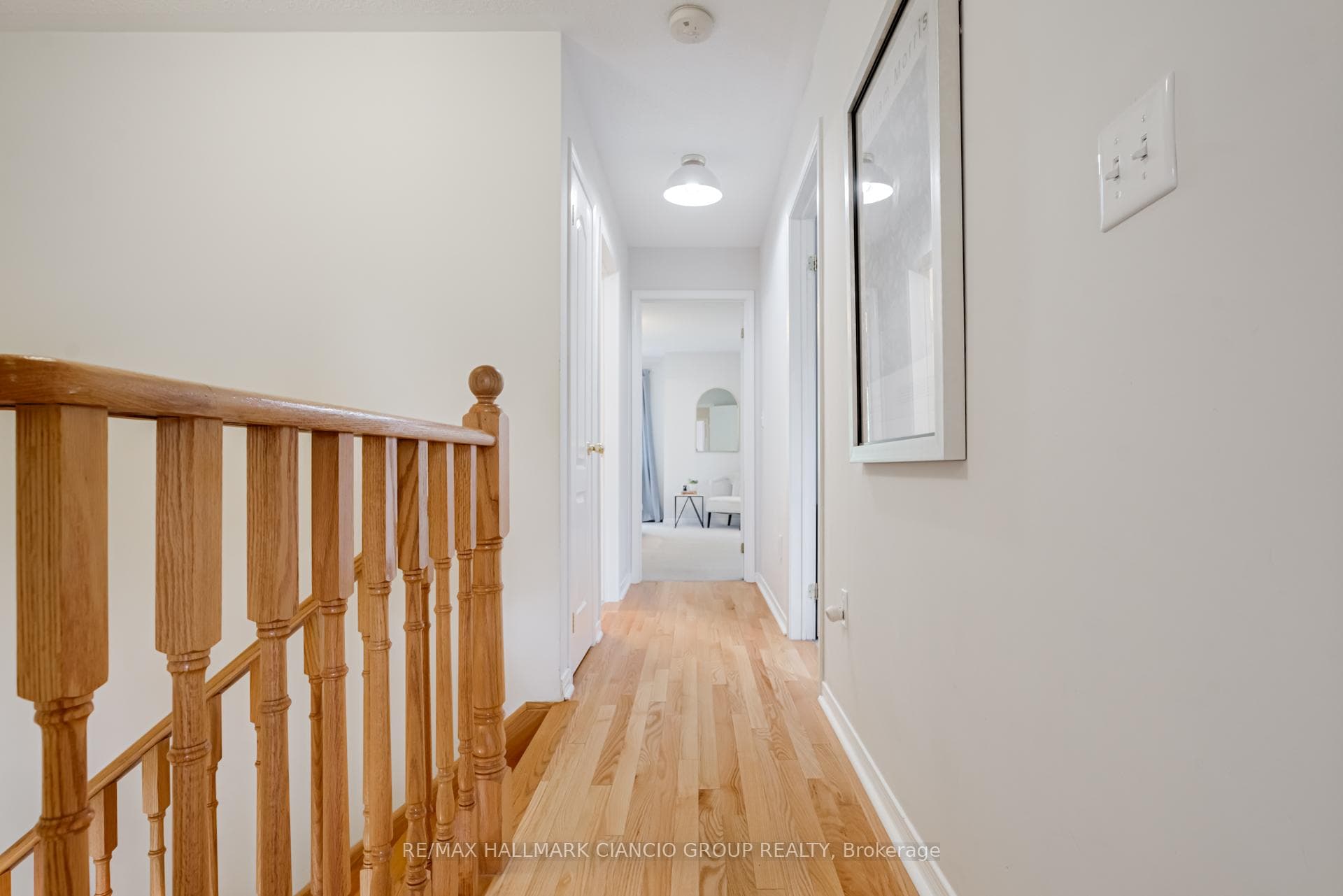 31 Todman Lane photo 16