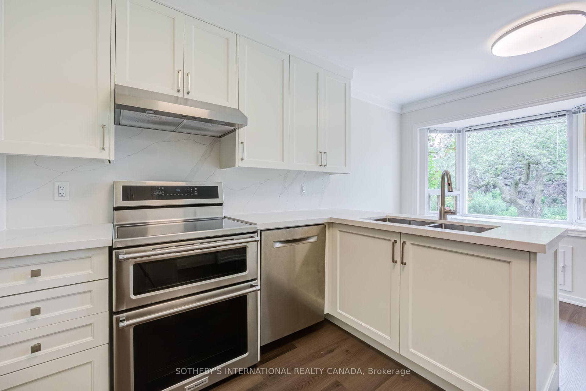 25 Abinger Crescent photo 17