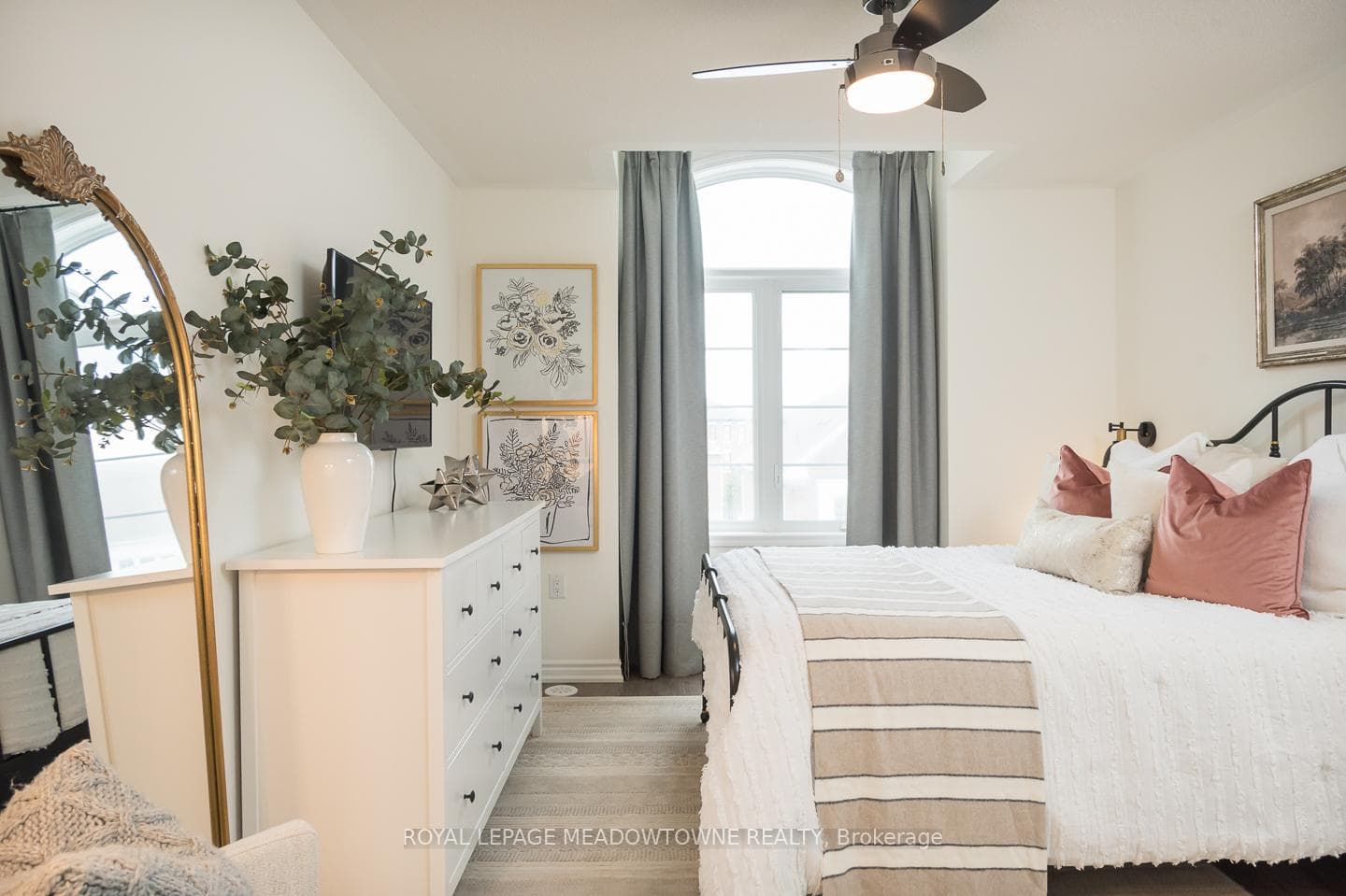 Vaulted Ceiling