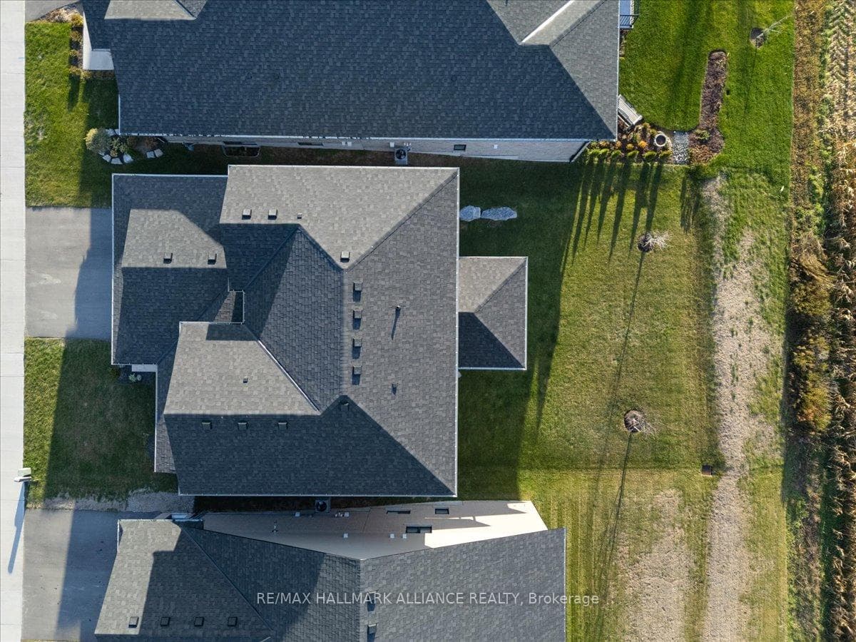 90 Rea Drive photo 47