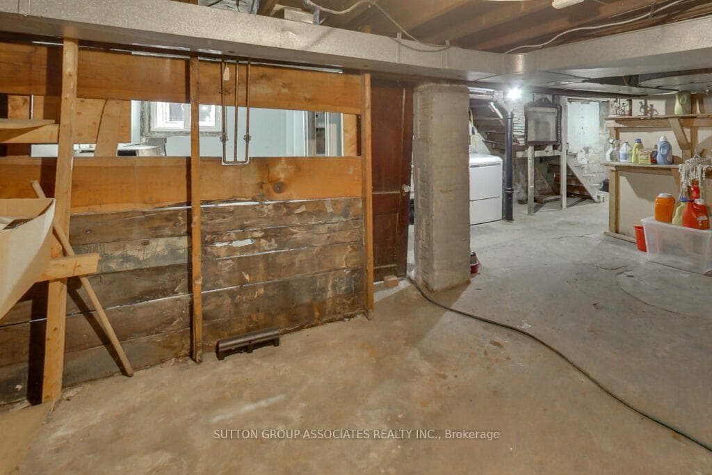 66 Appleton Avenue photo 35