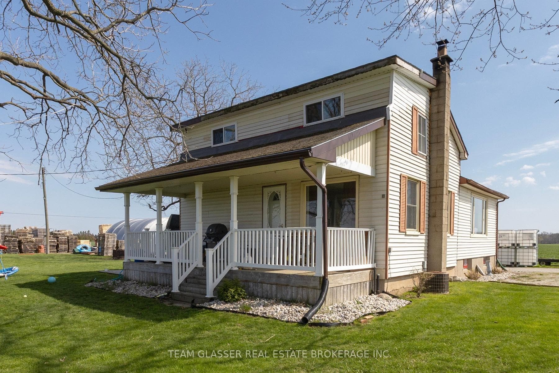 6008 YARMOUTH CENTRE Road photo 2