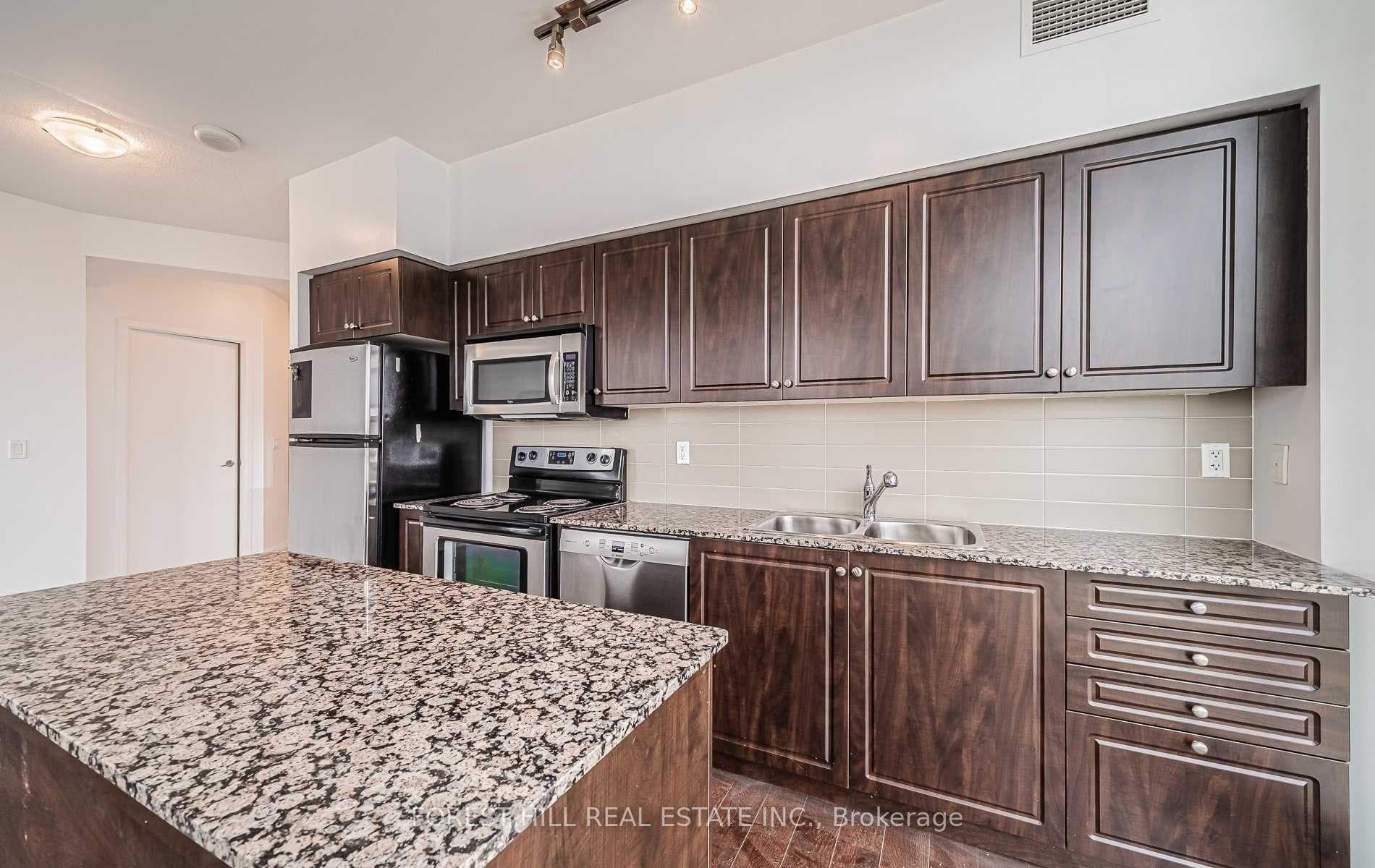 215 Fort York Boulevard Unit 2910 photo 19