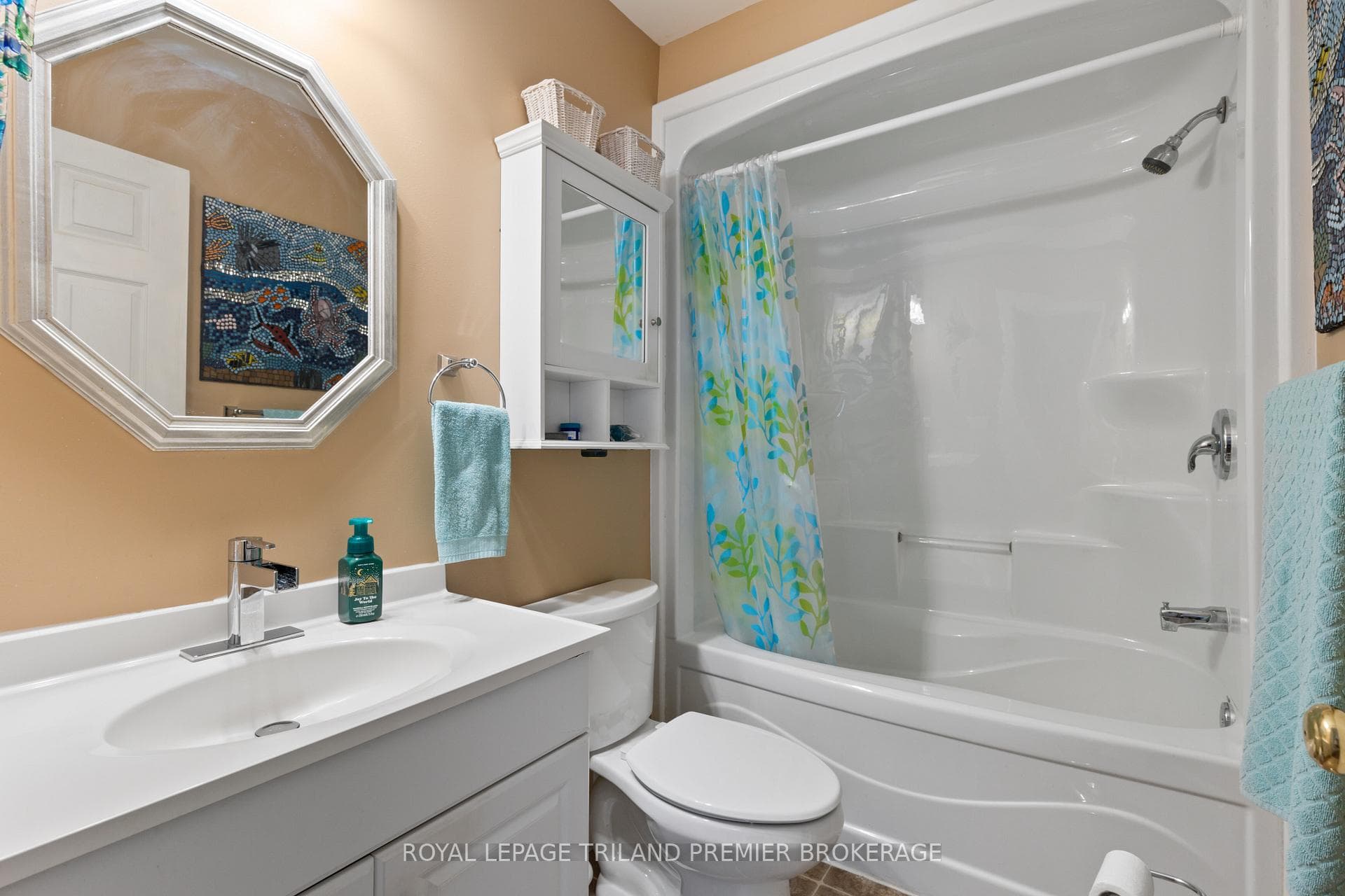 7710 Clayton Street photo 17