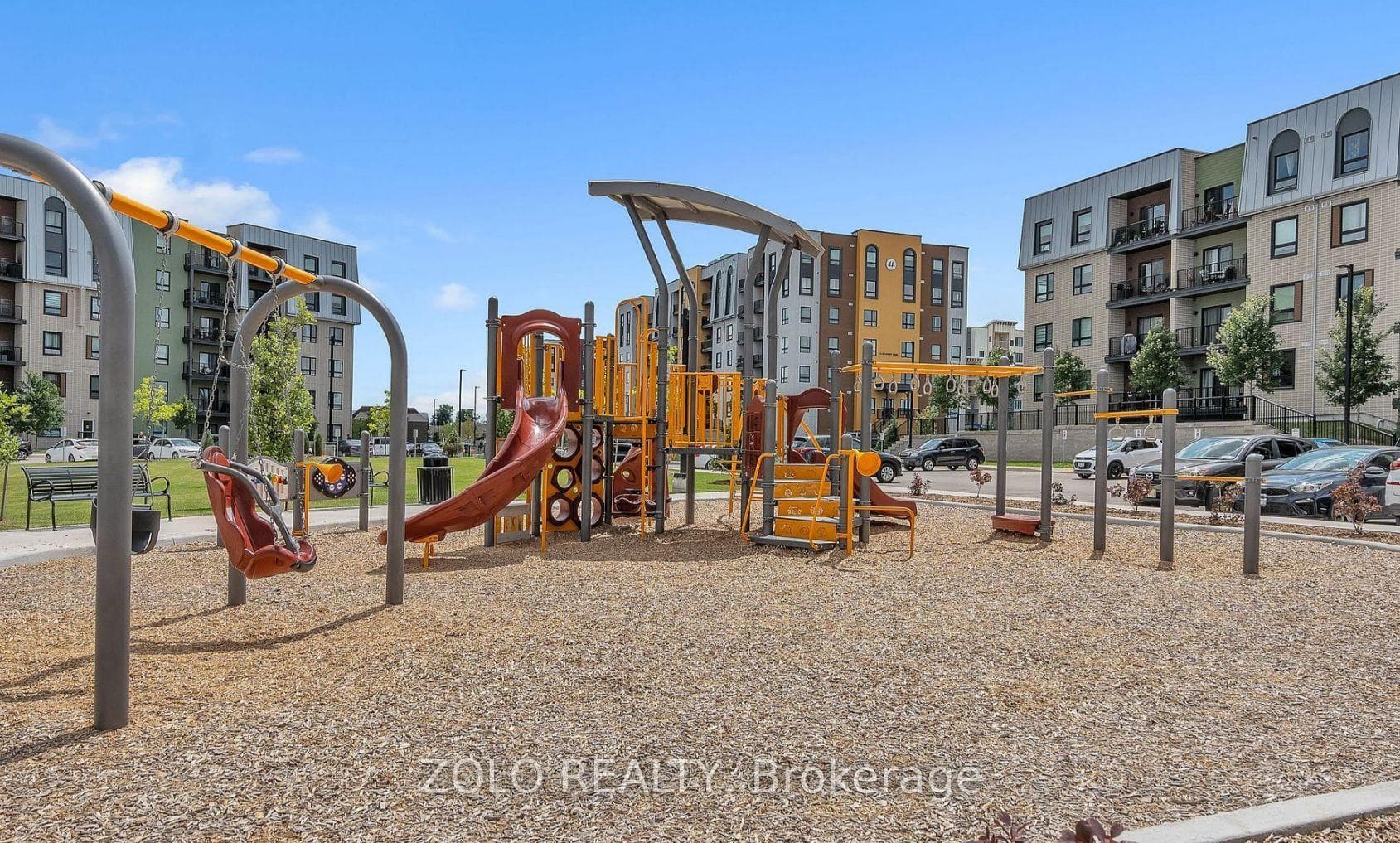 4 Spice Way Unit 101 photo 22