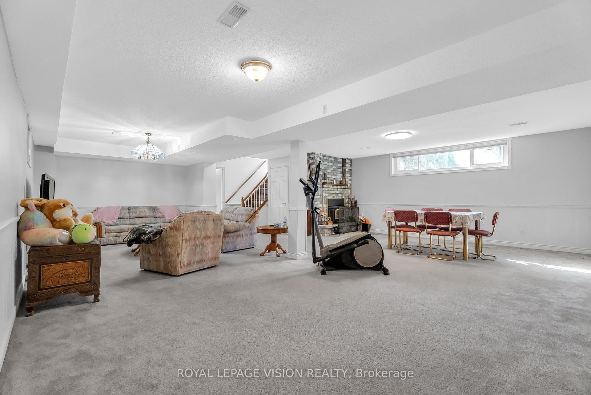 18 Archibald Road photo 36
