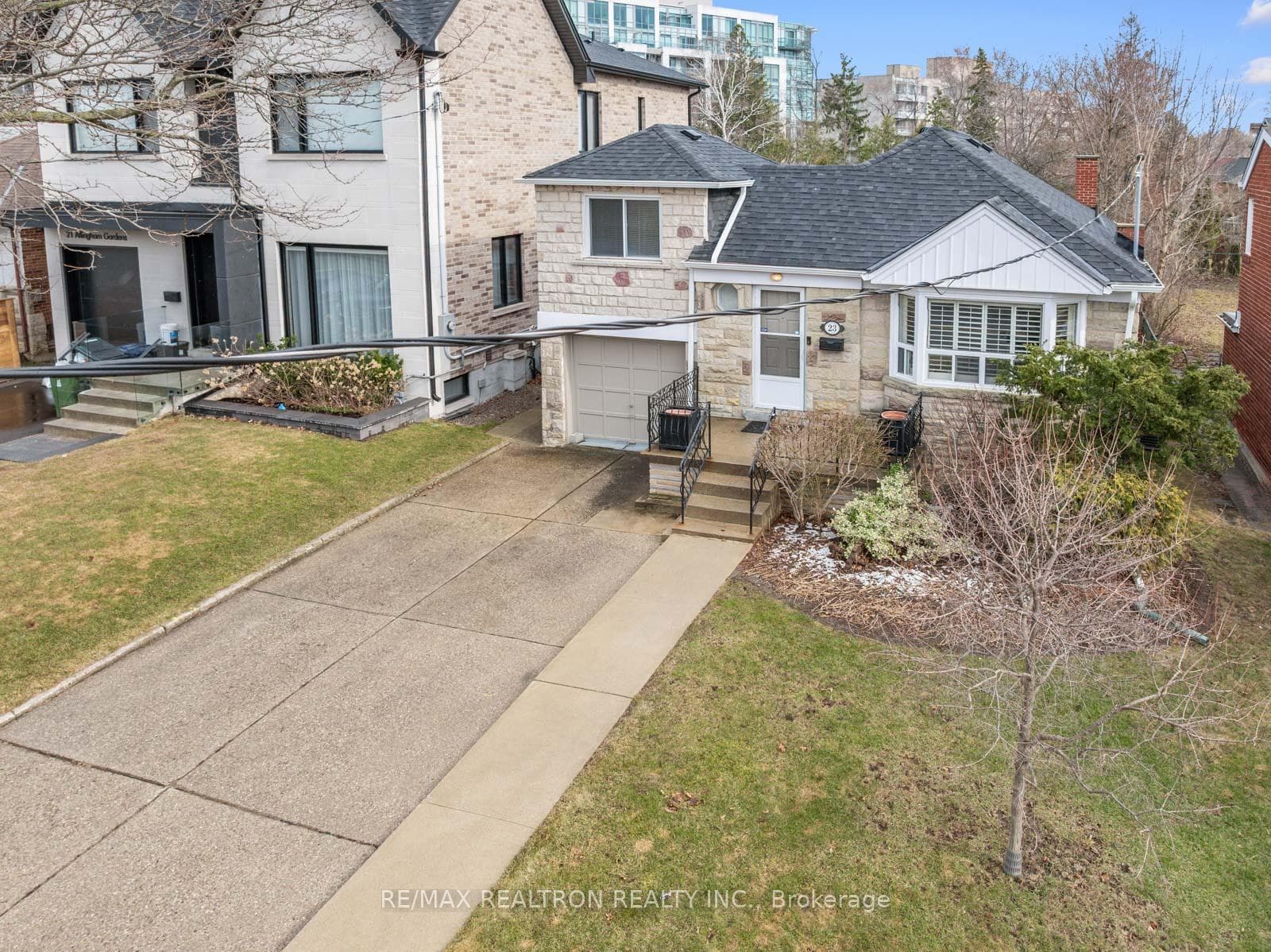 23 Allingham Gardens photo 26