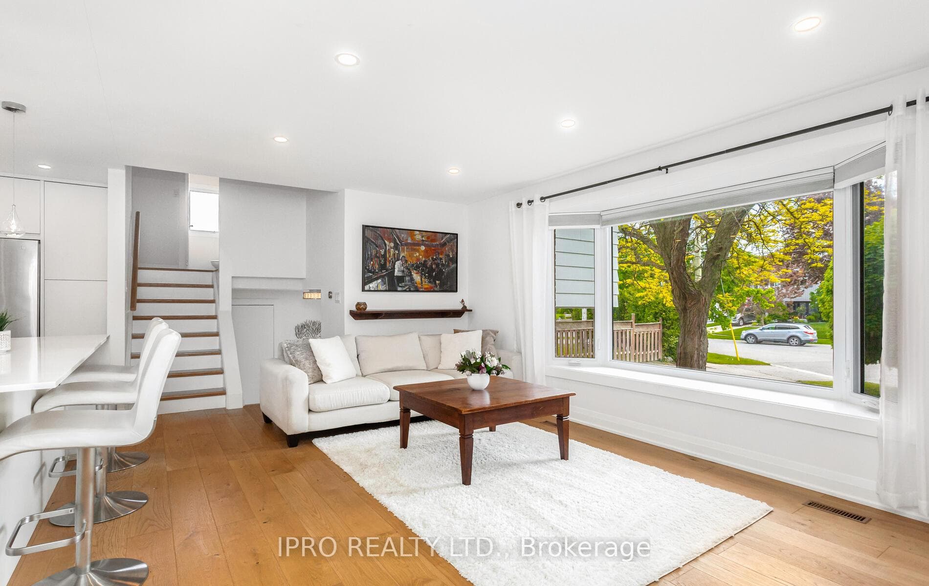 14 Crombie Place photo 12