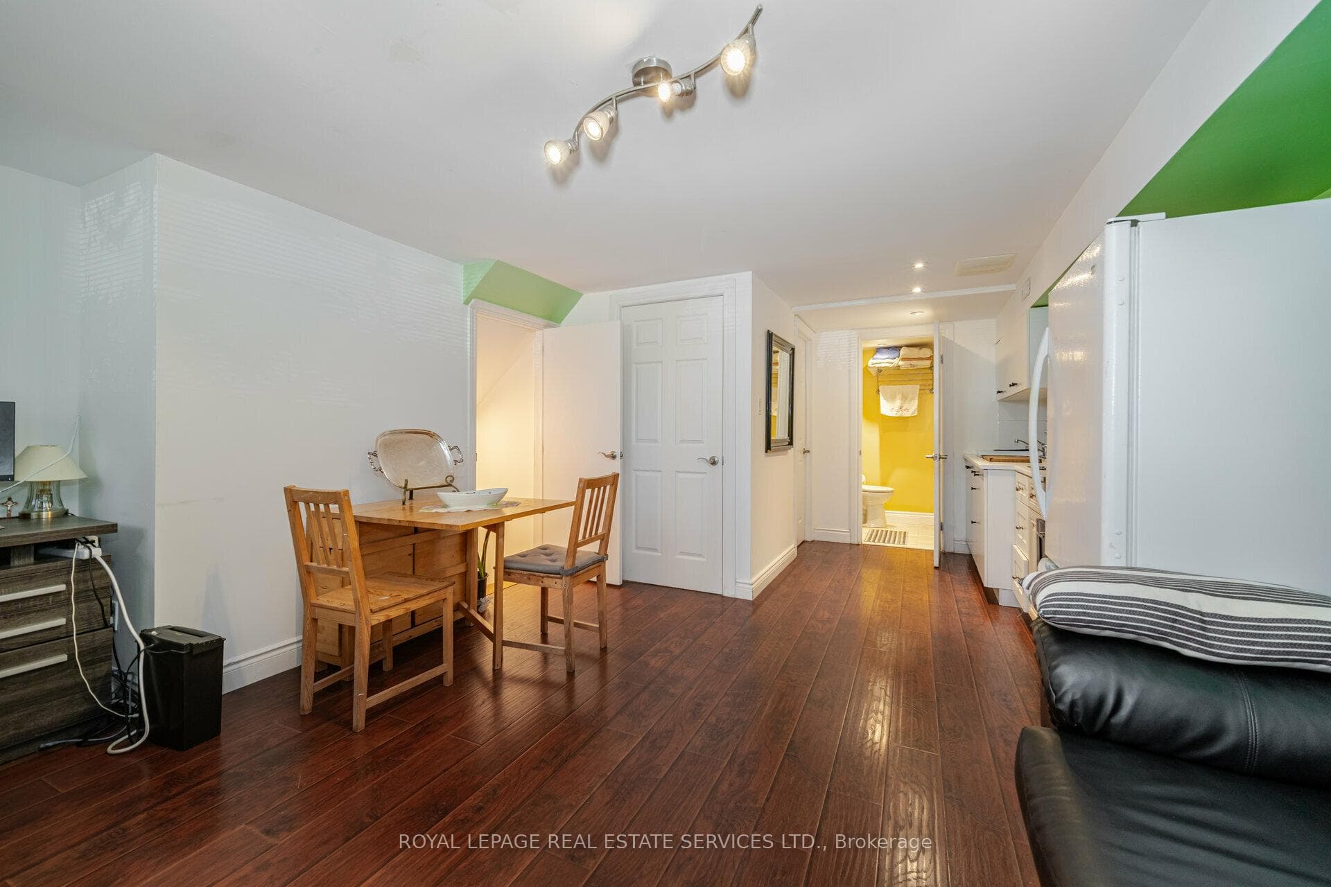 1084 Pearson Drive photo 28