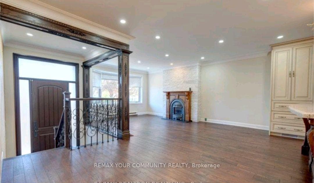 372 Dixon Boulevard photo 8