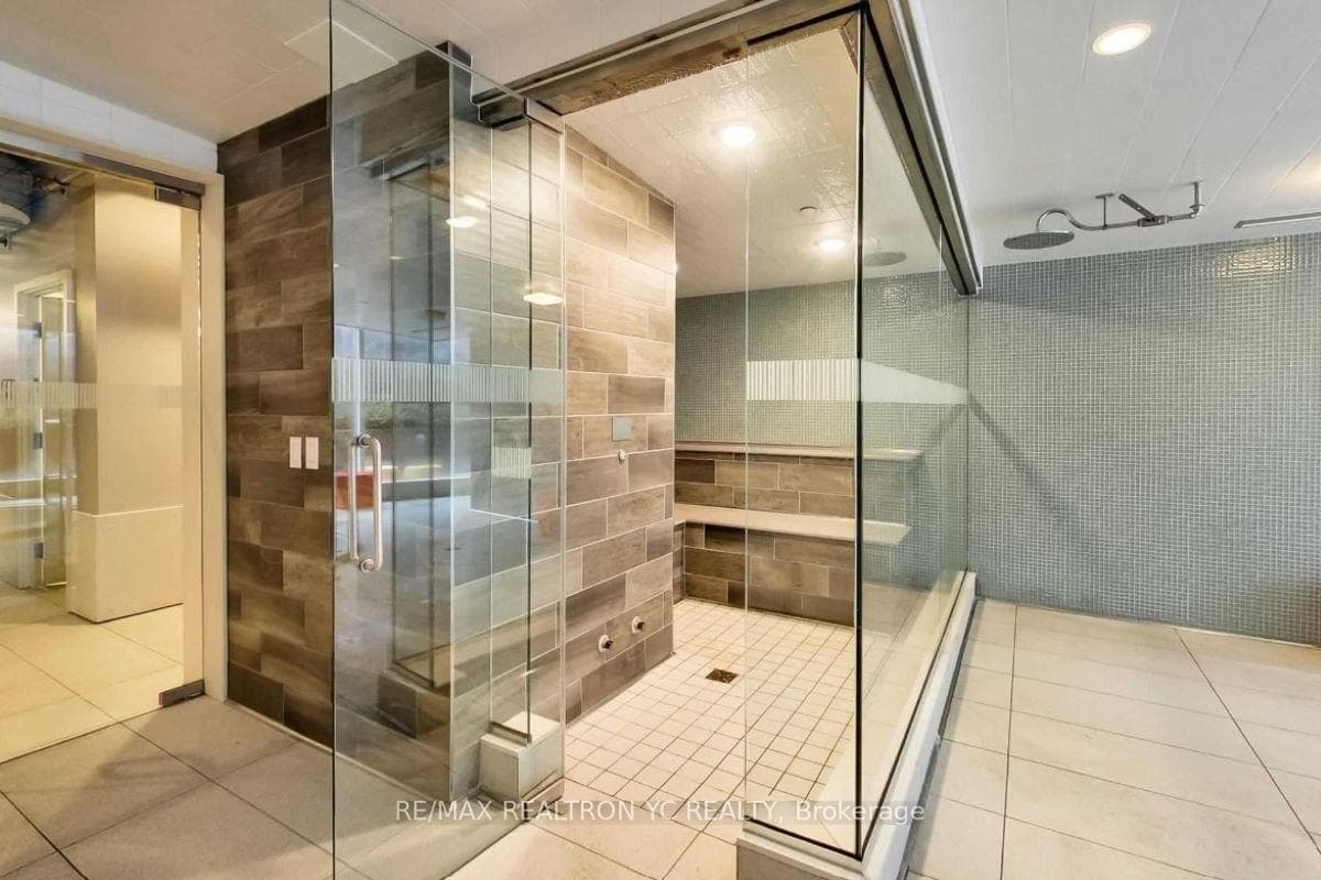 21 Widmer Street Unit 1803 photo 15