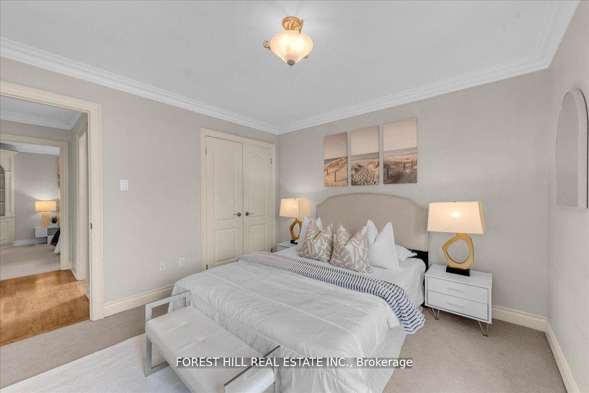 313 Broadway Avenue photo 30