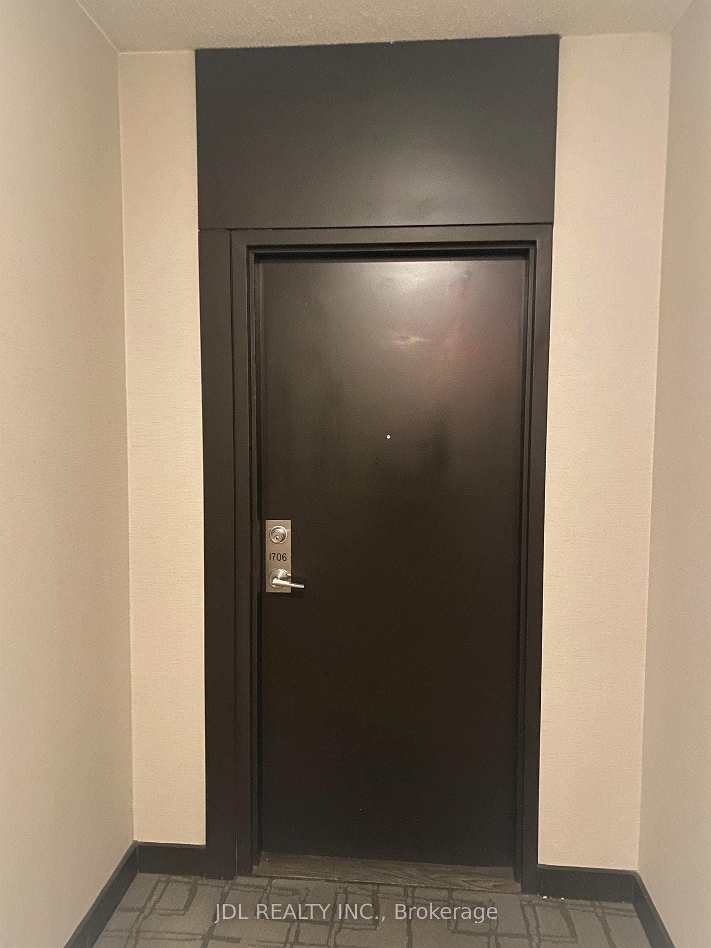 66 Forest Manor Road Unit 1706 photo 2