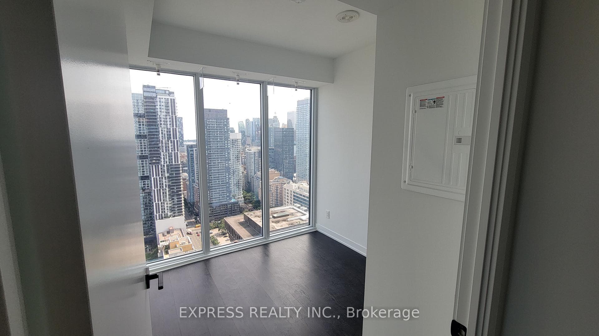 319 Jarvis Street Unit 4115 photo 3