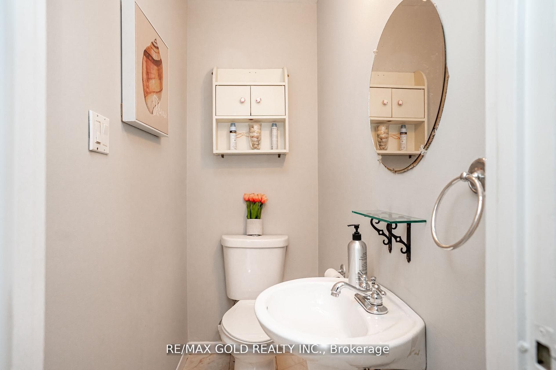9 Mordon Court photo 14