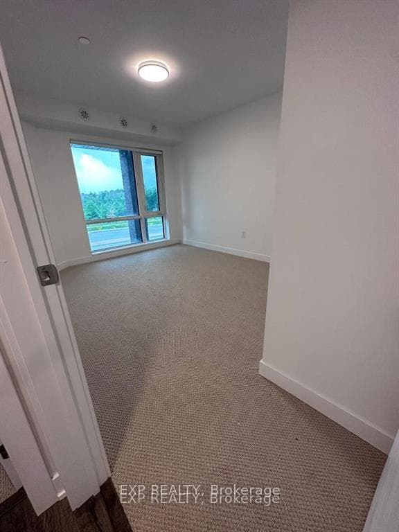 165 Veterans Drive Unit 6 photo 8