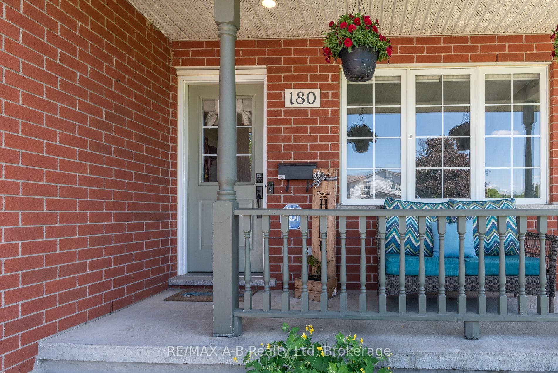 180 Westwood Avenue photo 5