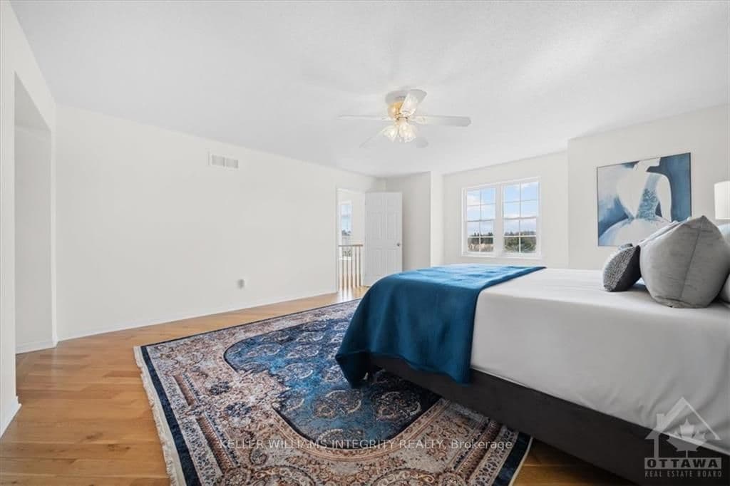 28 SILVERTHORN Court photo 21