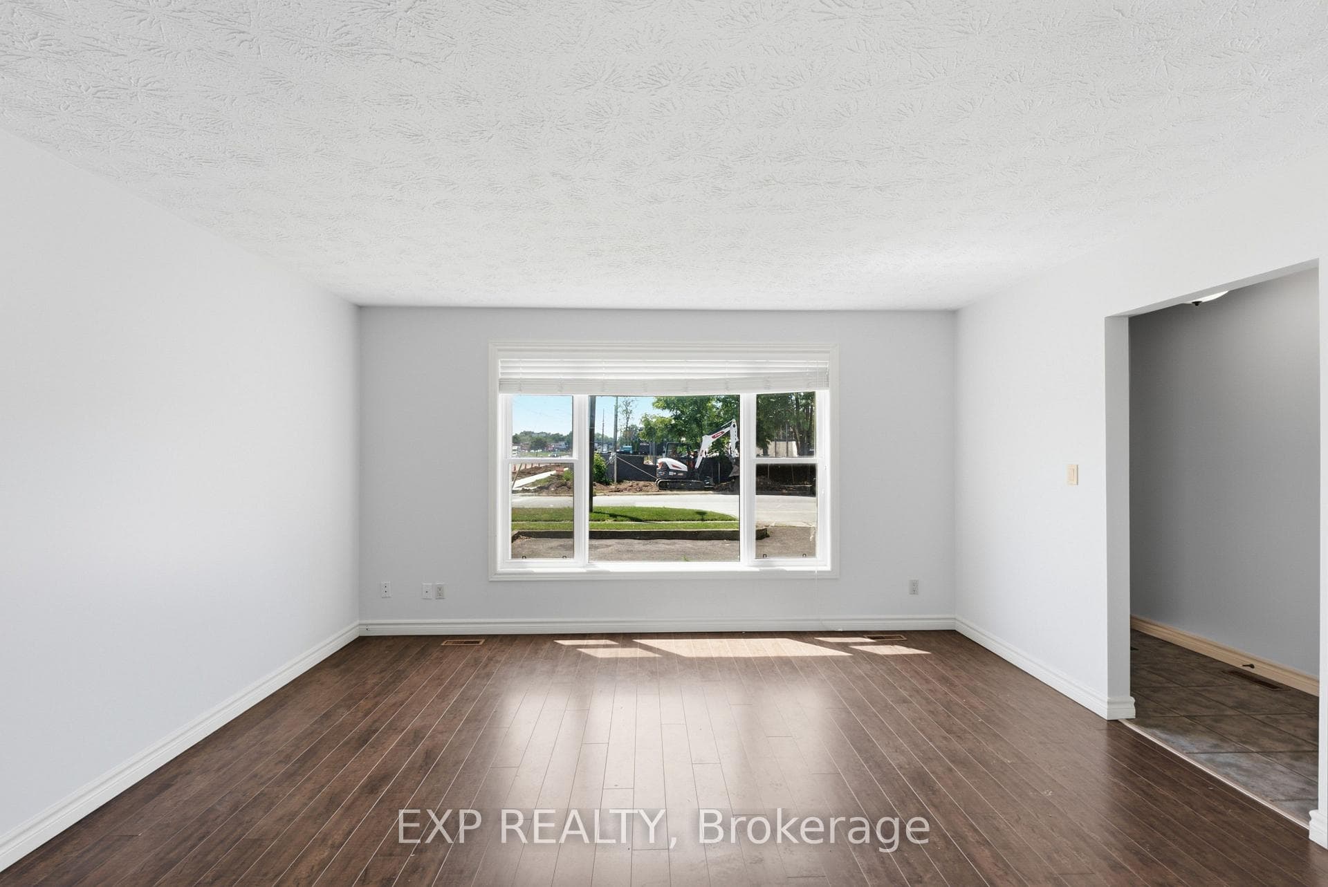 7226 Alex Avenue photo 6