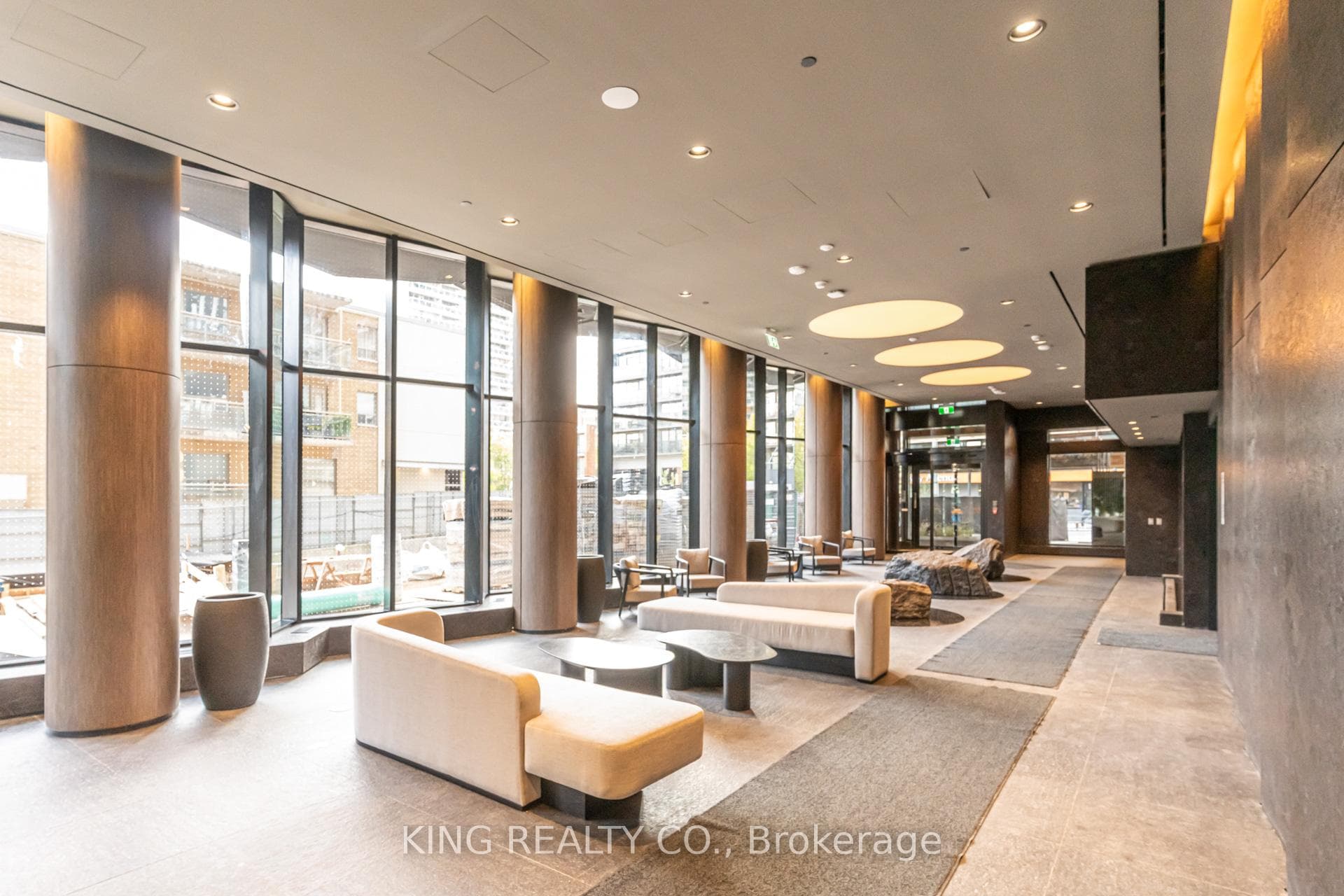 120 Broadway Avenue Unit 1009 photo 8