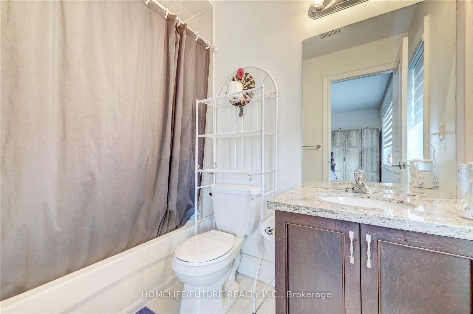 70 Mohandas Drive photo 25