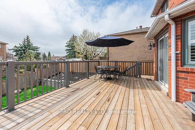 Upper Sundeck