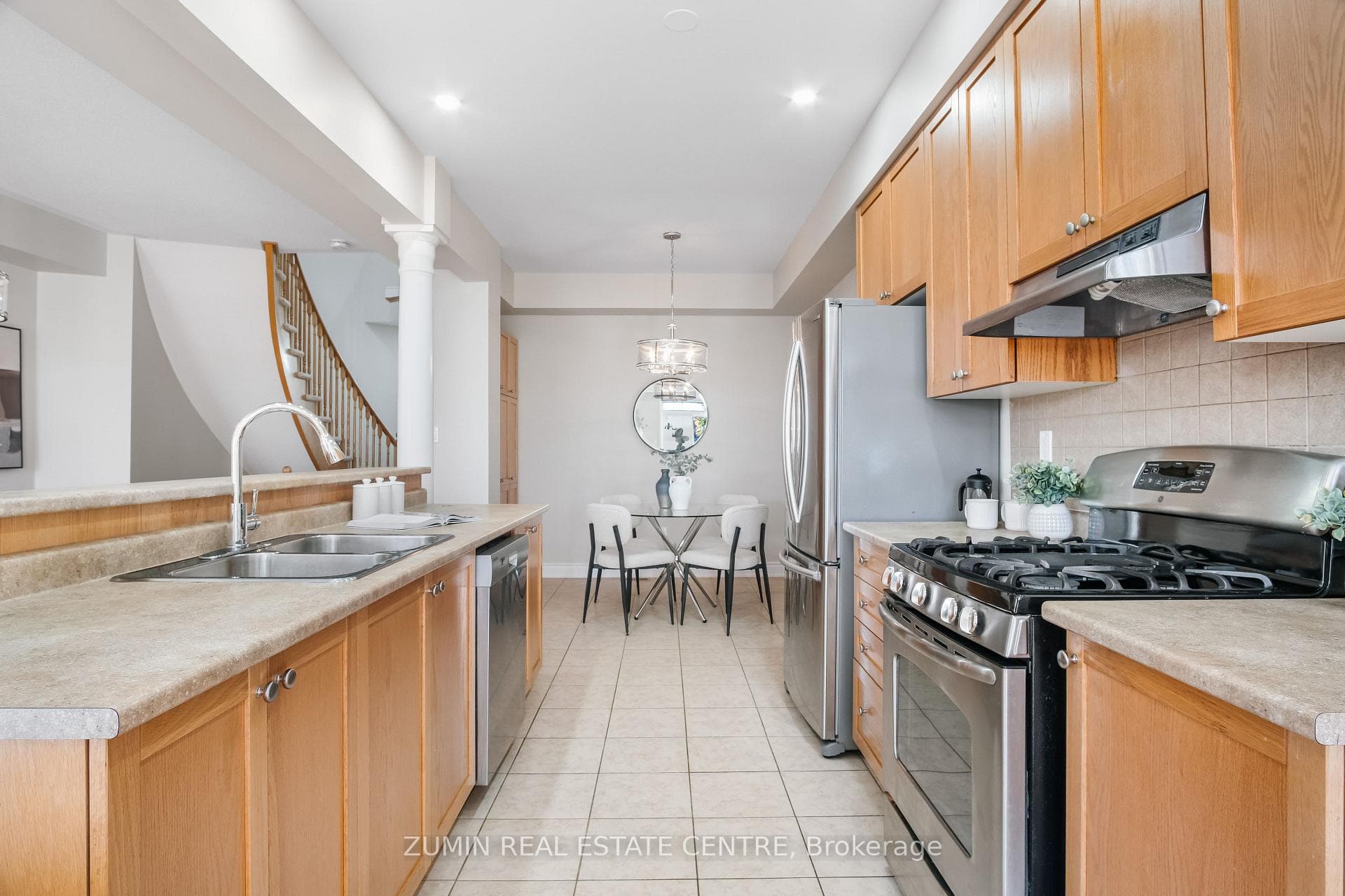 177 Nisbet Boulevard photo 14