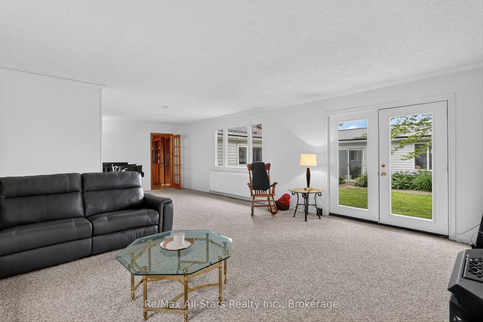 4077 Monck Road photo 23