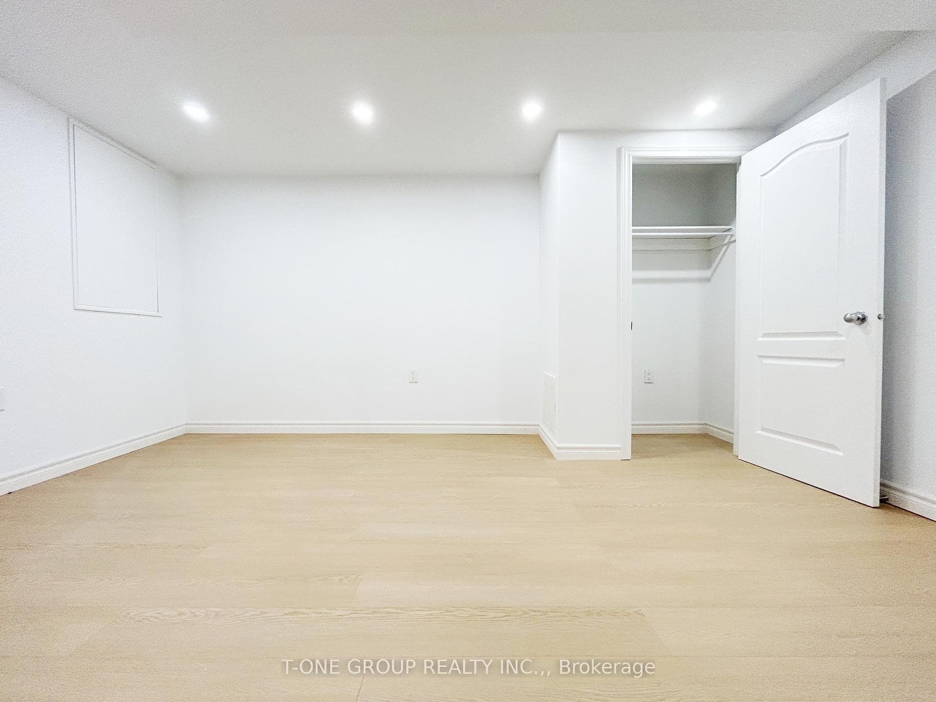 17 Bradbury Crescent photo 7