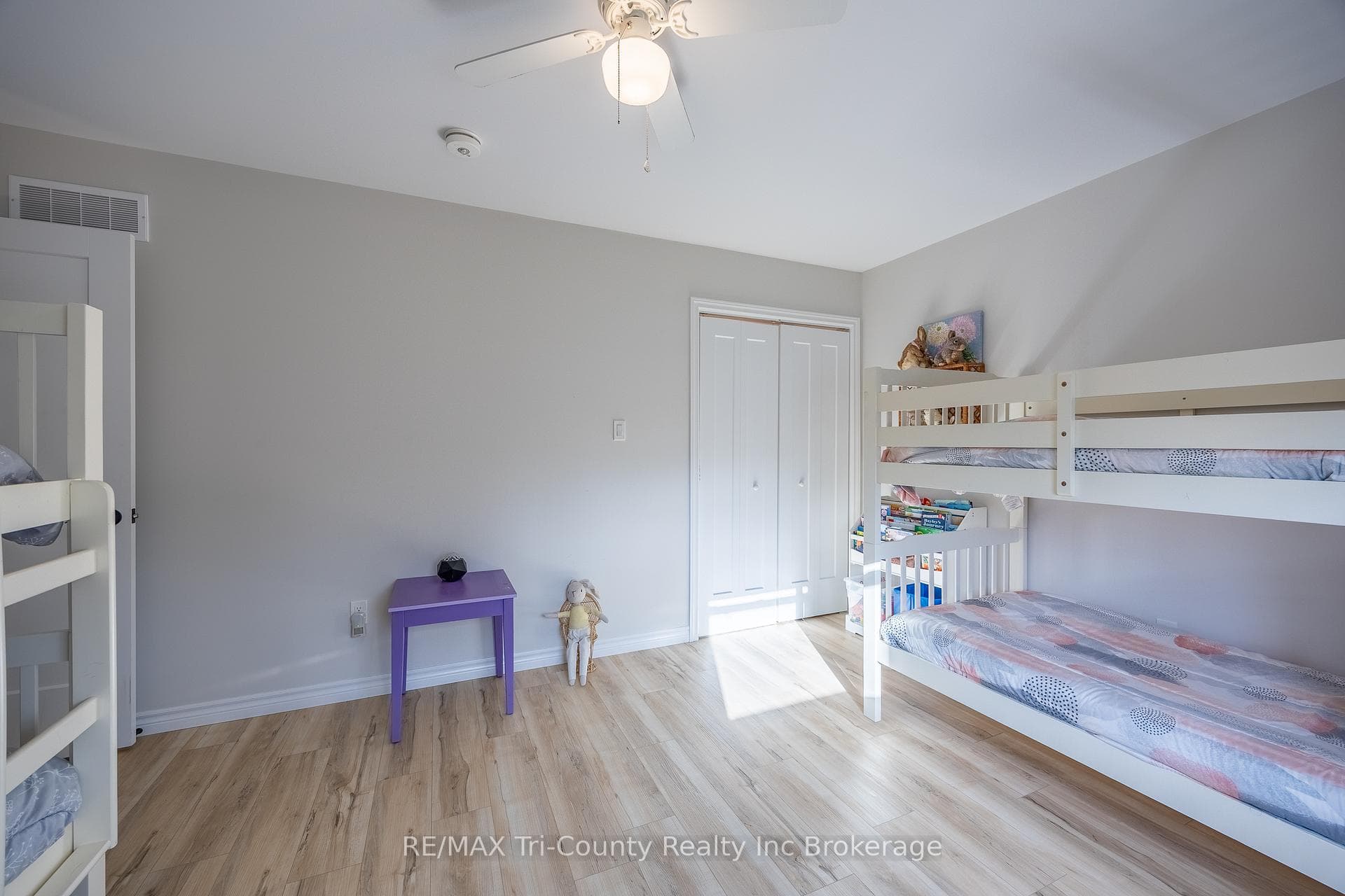 6 Addison Street photo 24