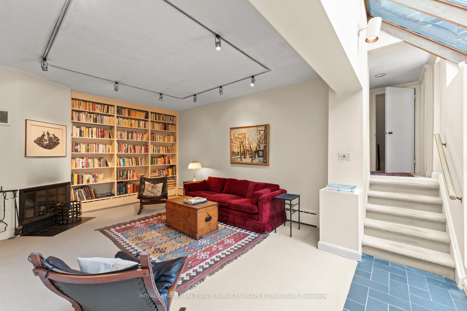 43 Douglas Drive photo 13