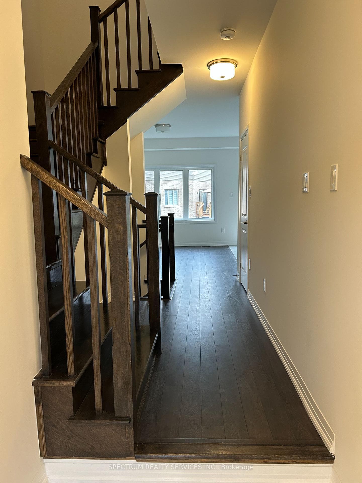 6 Ingalls Avenue photo 2