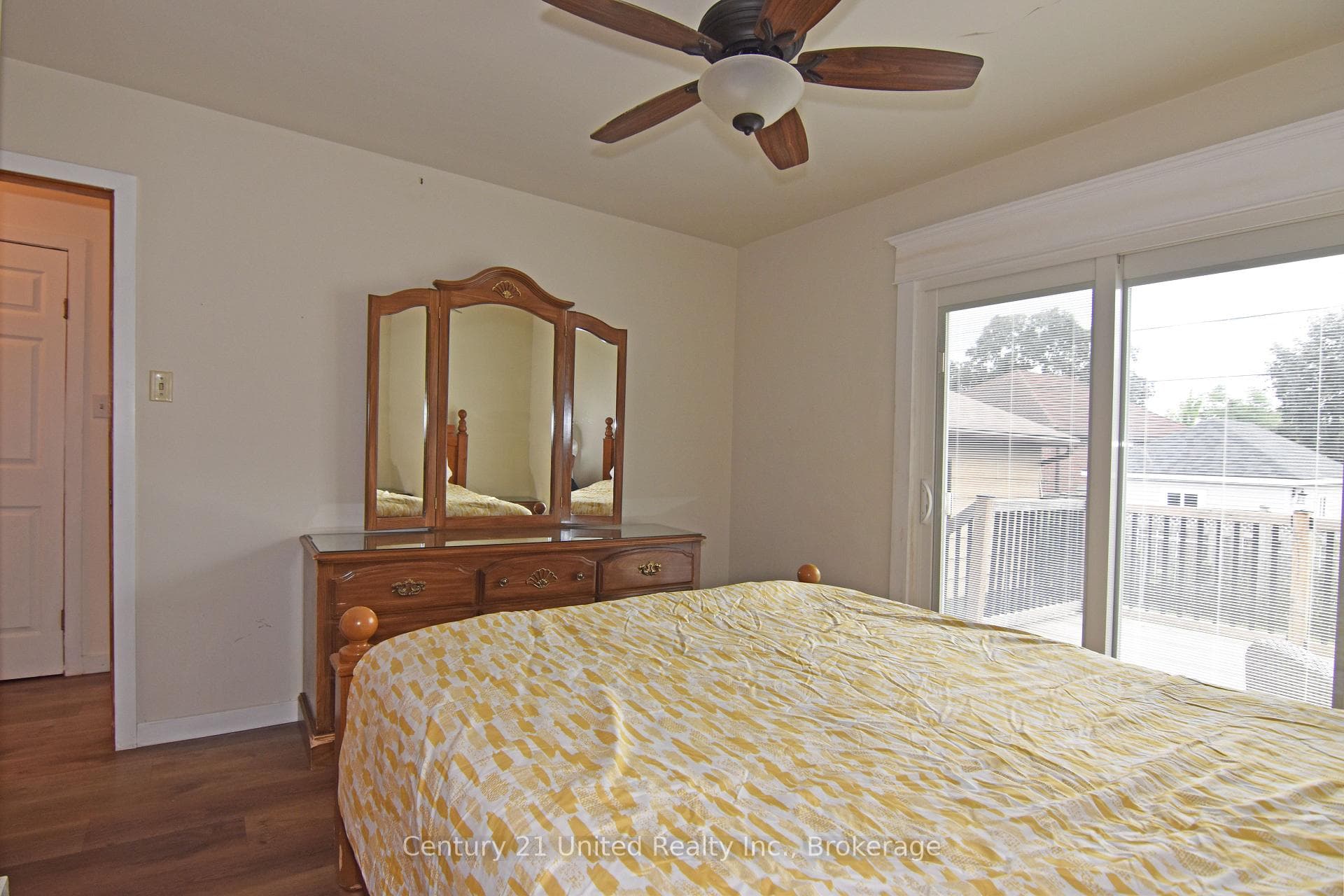 397 Edison Avenue photo 13