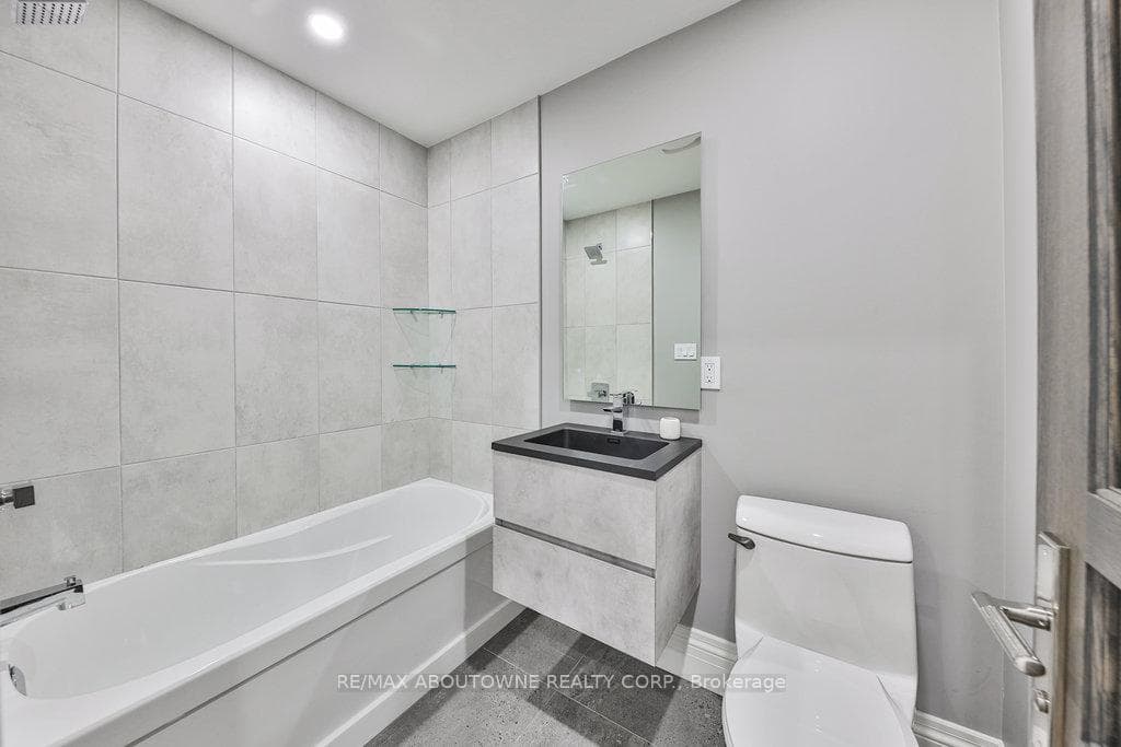 2409 Lakeshore Road photo 29