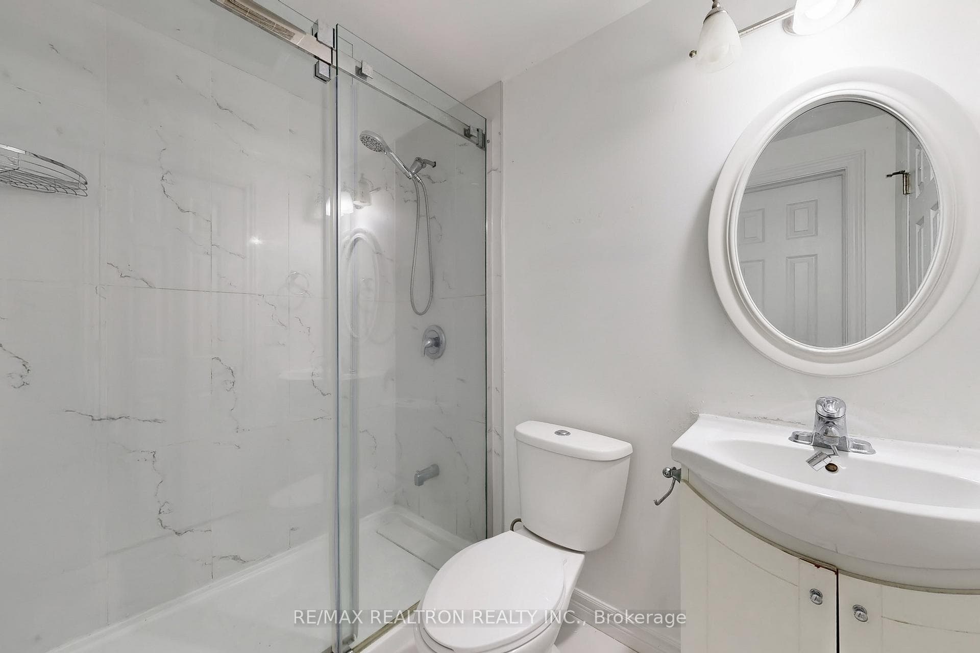 74 Trothen Circle photo 40