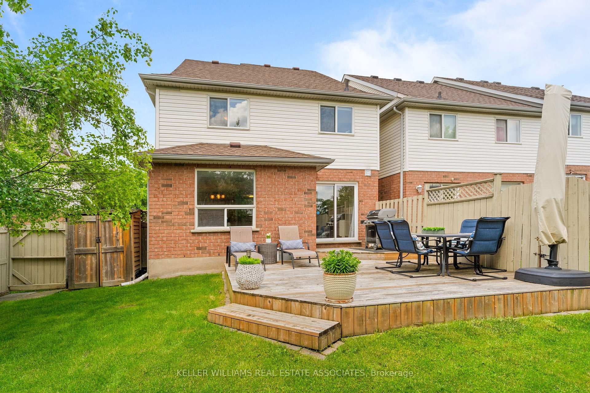 58 O'Connor Lane photo 25