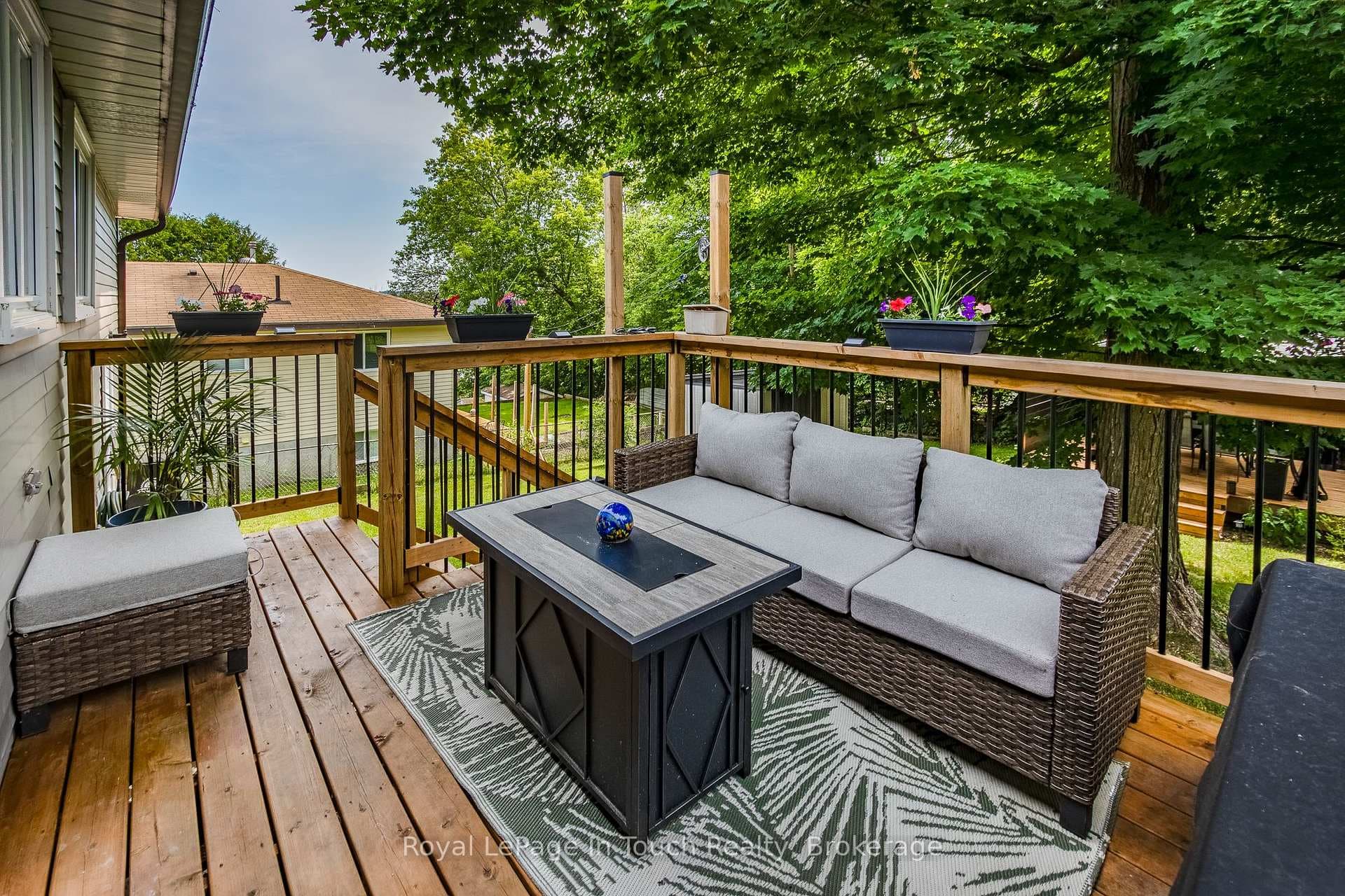 457 Hayes Street photo 27
