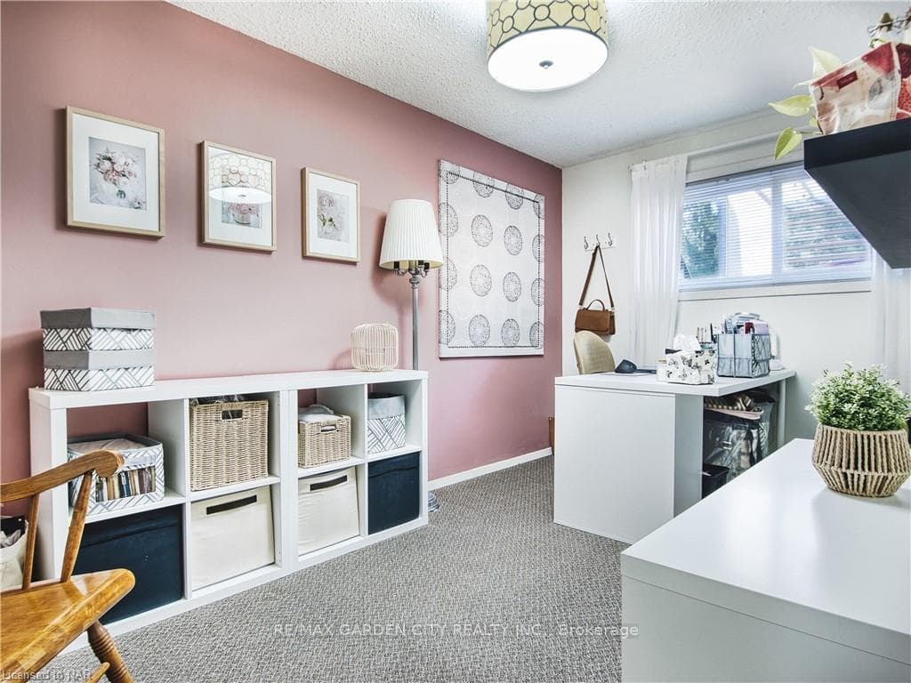 8 BARRY Street photo 38
