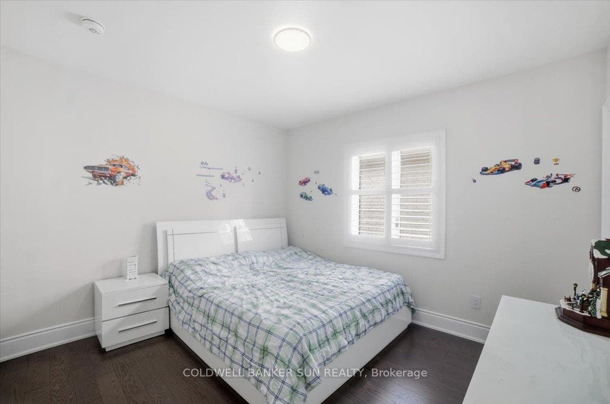 87 James Walker Avenue photo 30