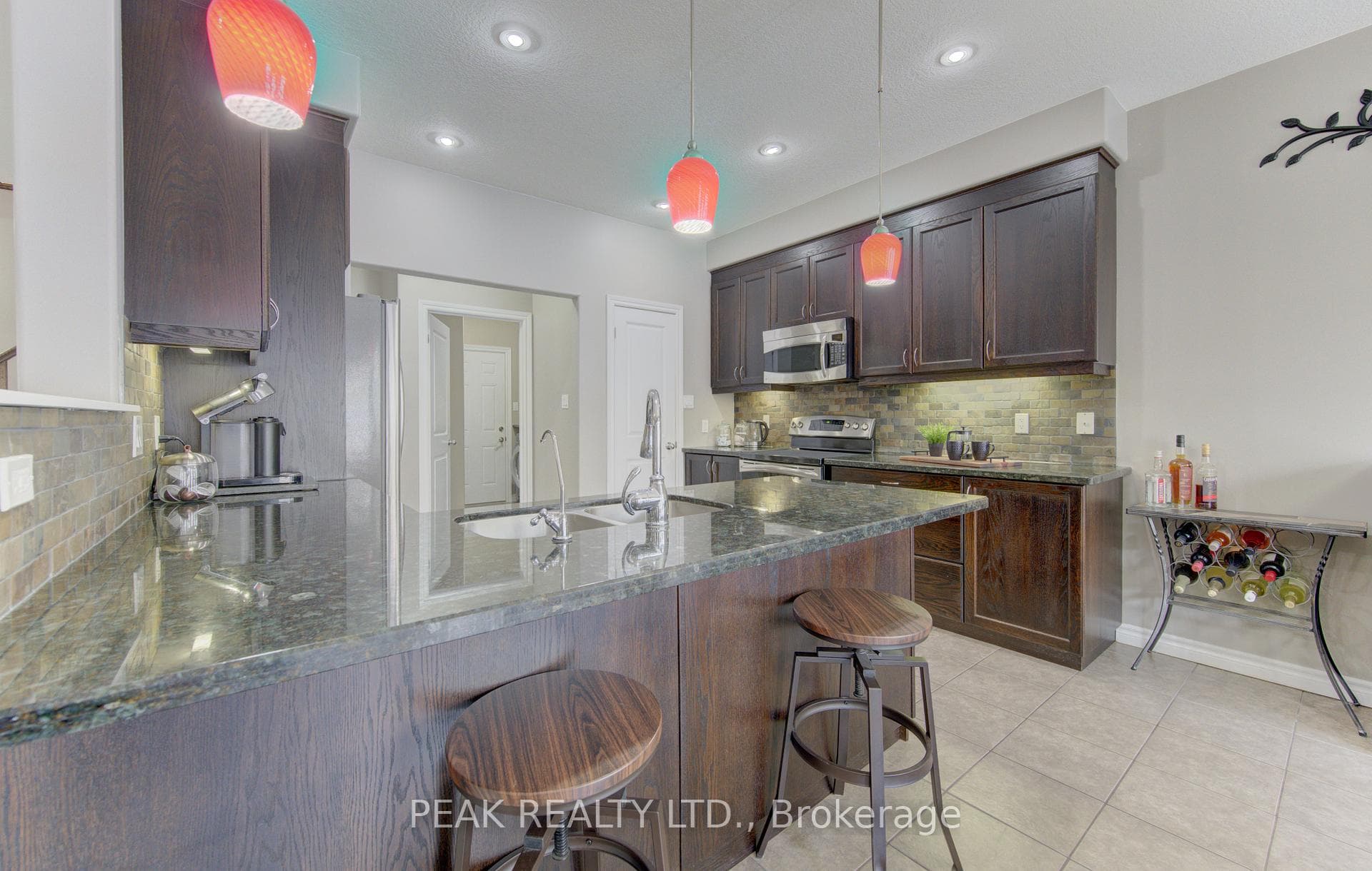 64 Walter Perry Place photo 11