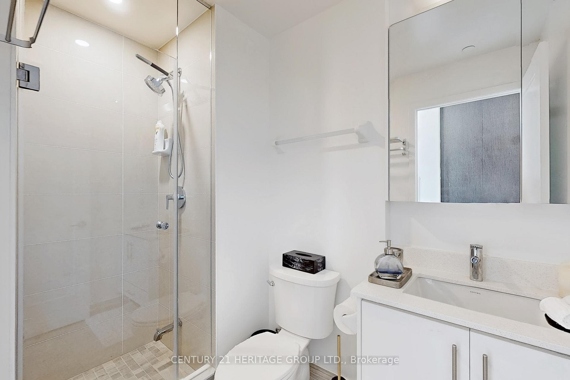 2nd bathroom