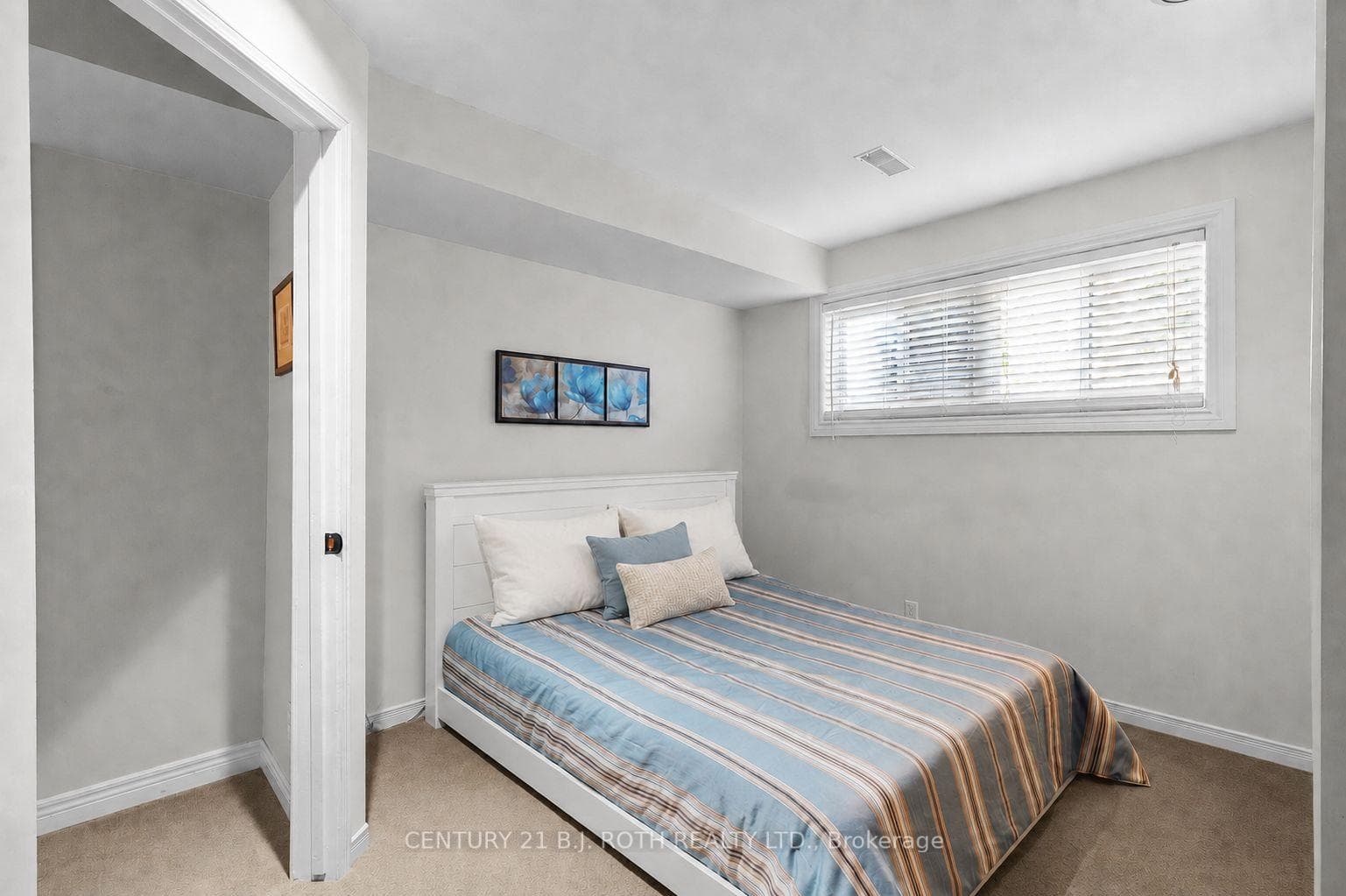 305 Park Street photo 17