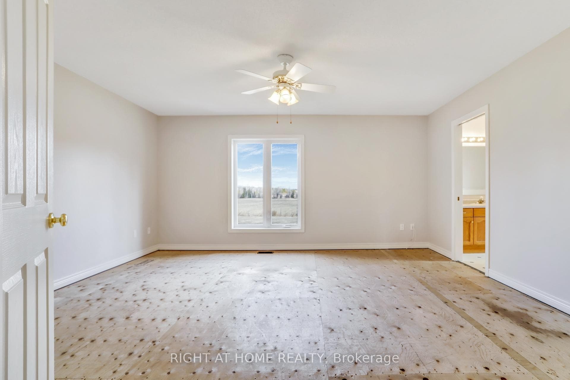560 Davis Drive photo 24