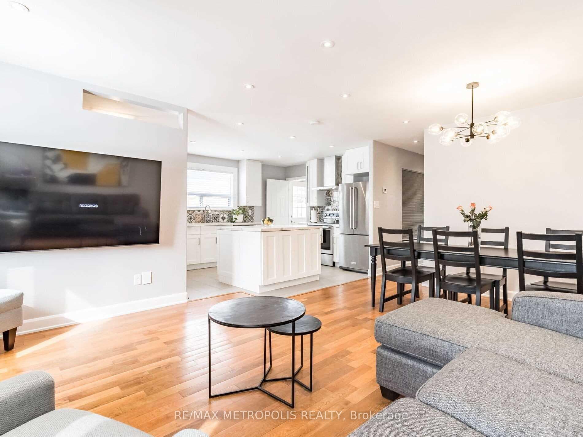 60 Reigate Avenue Unit Main photo 6