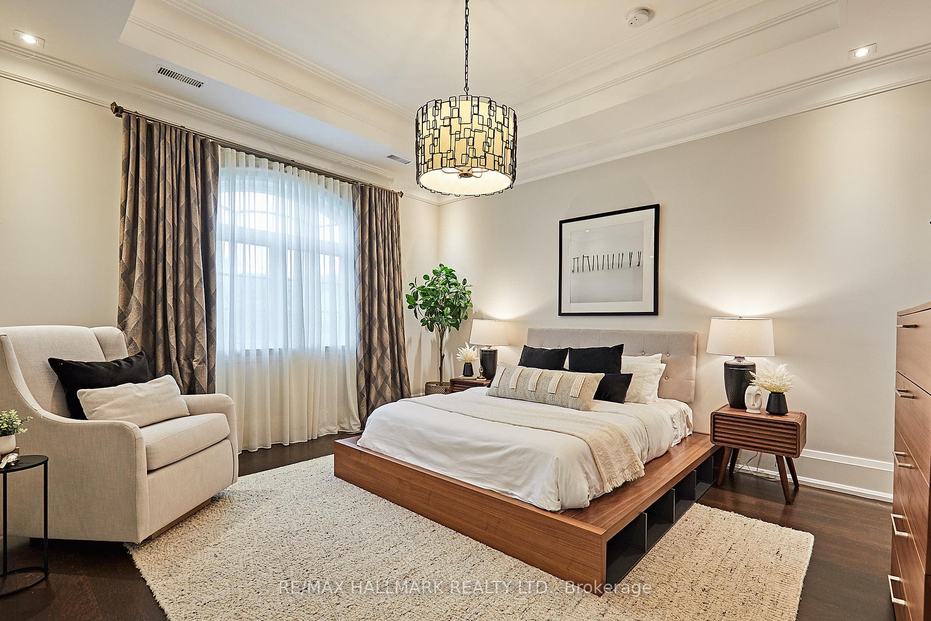 75 Lorraine Drive photo 20