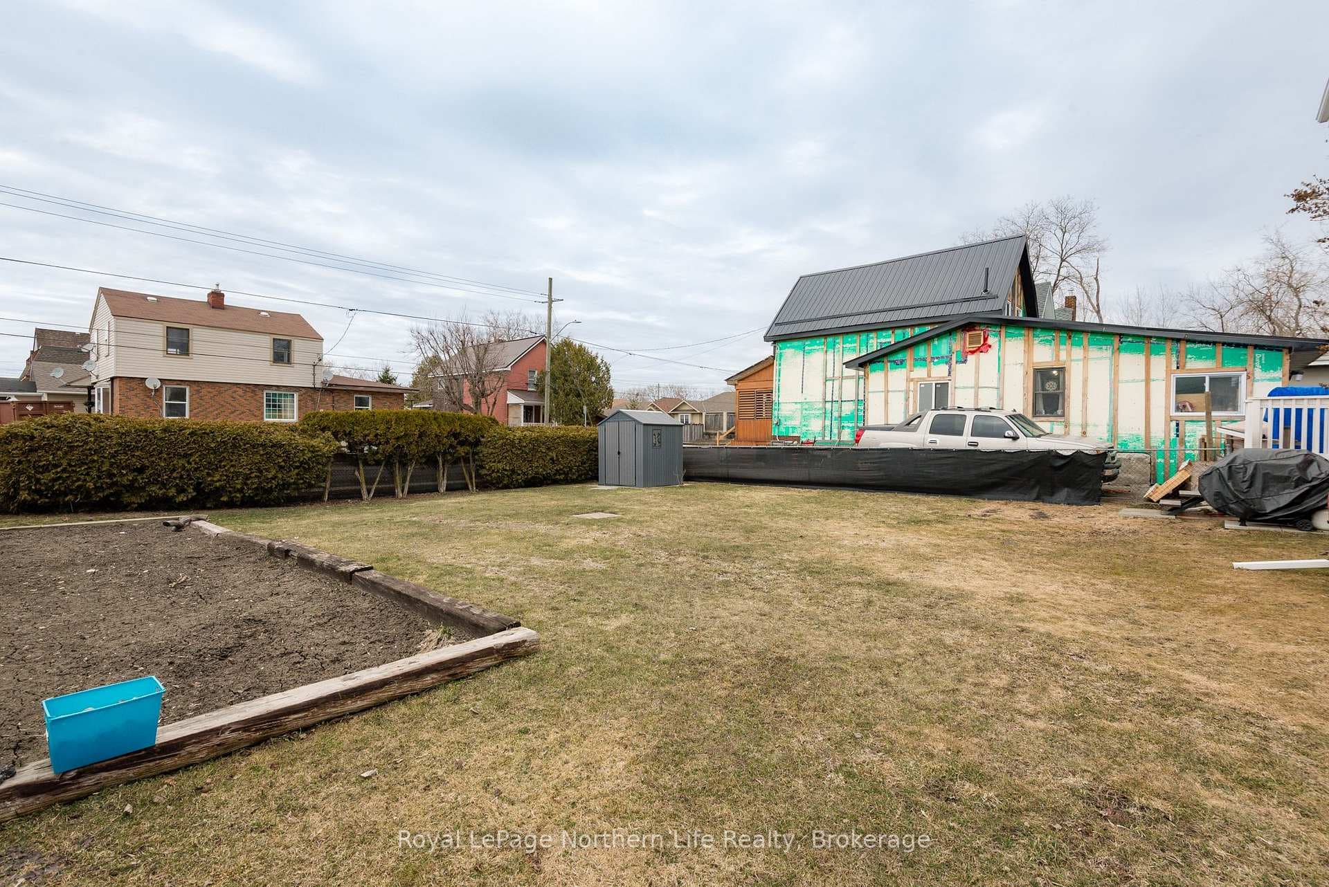 212 Second Avenue photo 5
