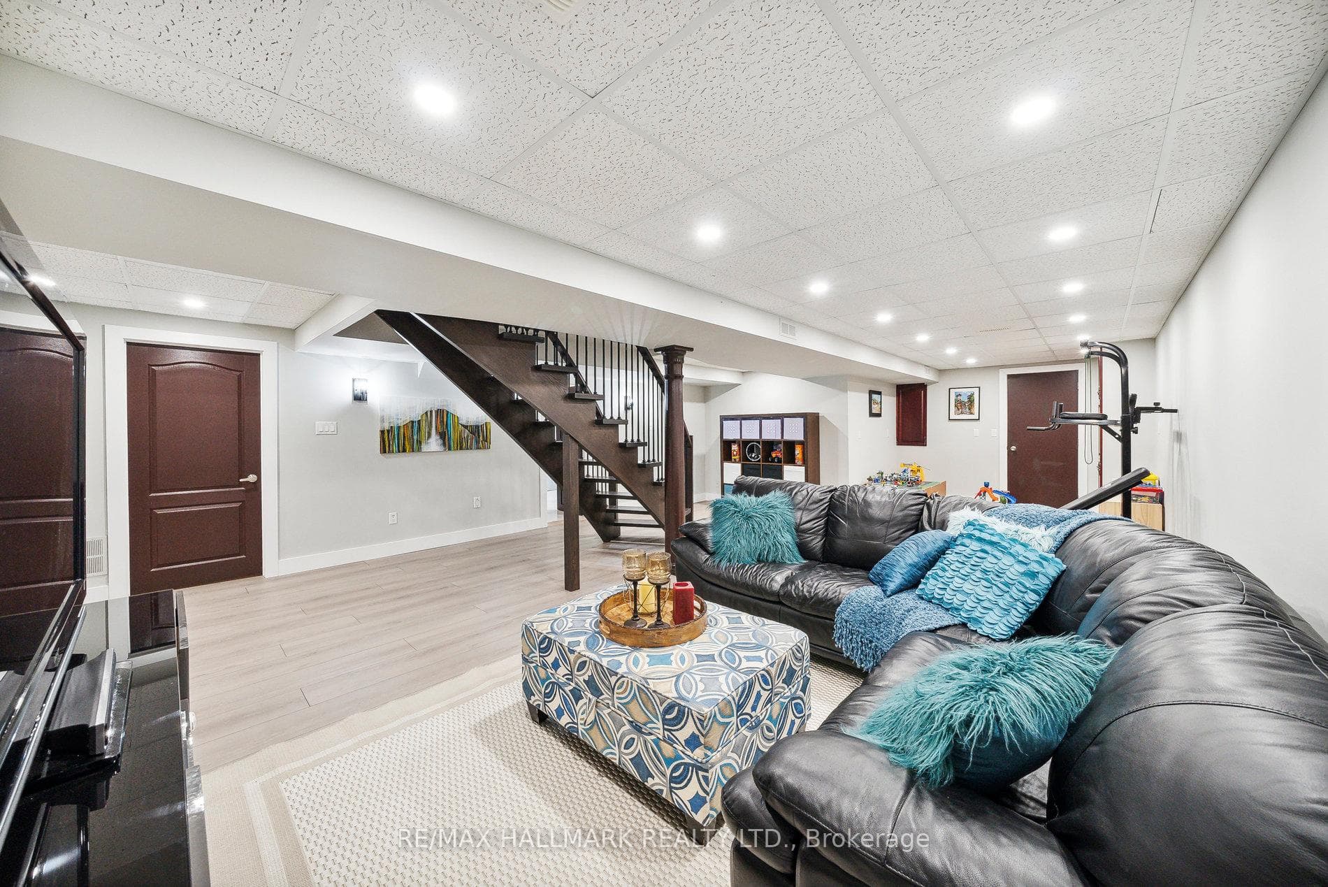 1156 Carding Mill Place photo 30
