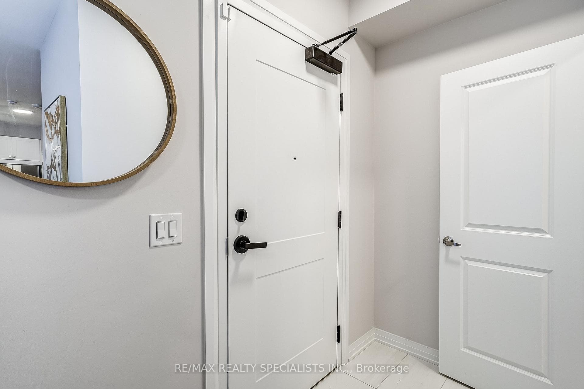 50 Baynes Way Unit 2 photo 6