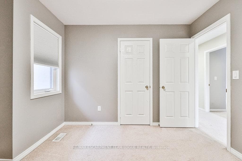 3285 Steeplechase Drive photo 33
