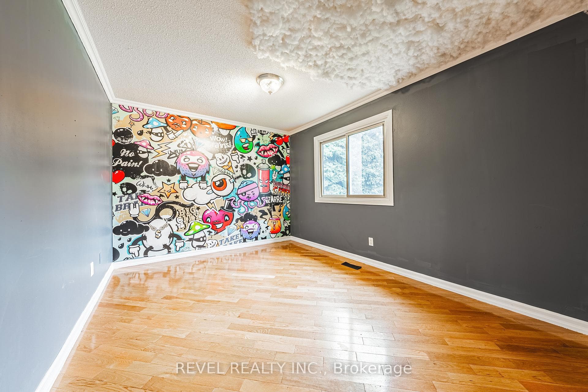 80 Blackthorn Lane photo 19